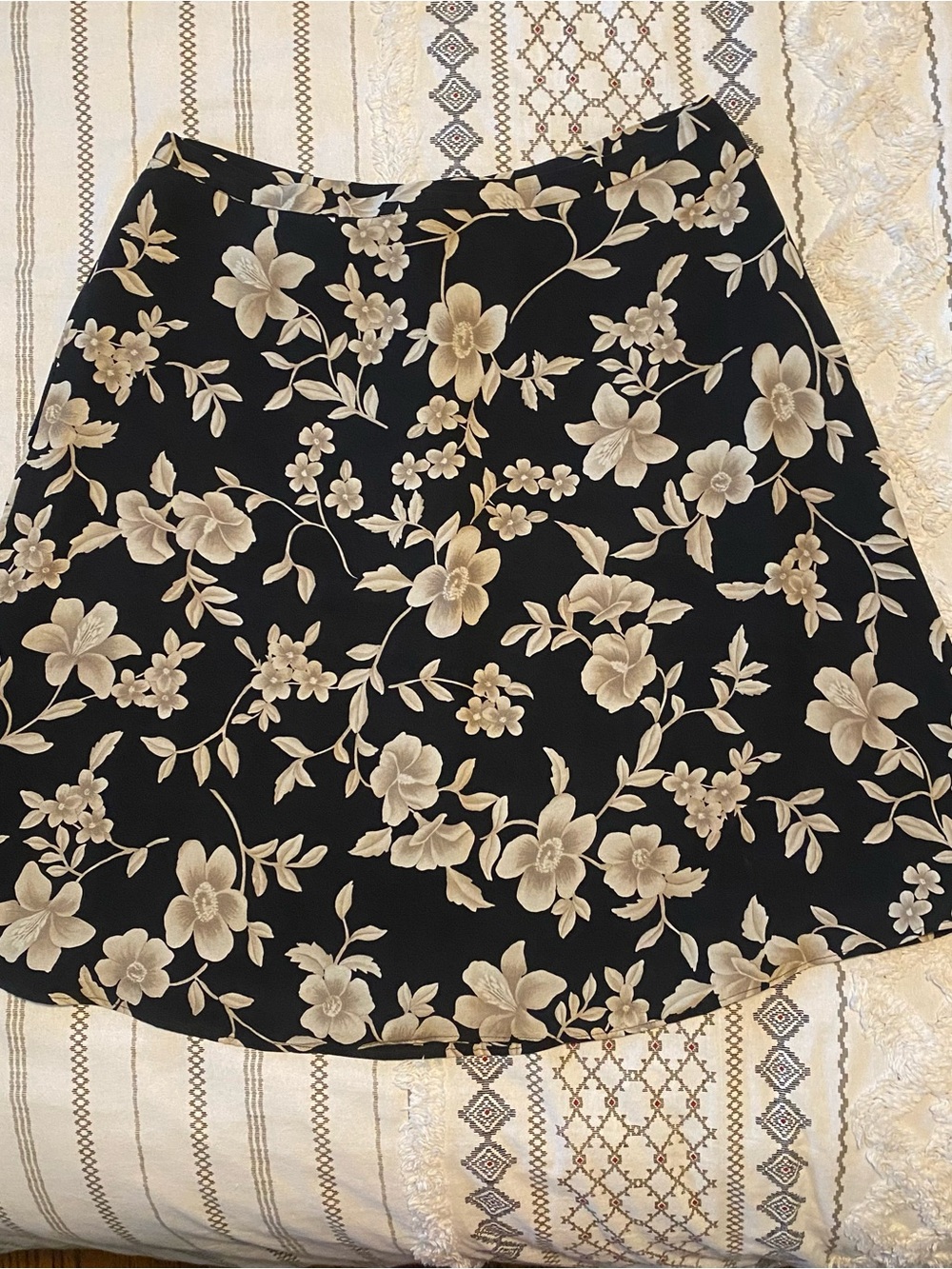 100% Silk Vintage Ann Taylor Skirt with Cream Floral Print